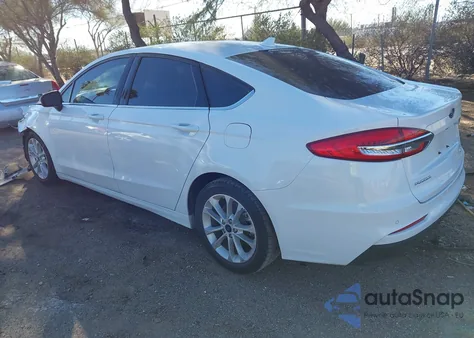 2020 Ford Fusion Hybrid Se z USA, uszkodzony, nr VIN 3FA6P0LU6LR214523